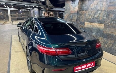 Mercedes-Benz E-Класс, 2018 год, 3 900 000 рублей, 2 фотография