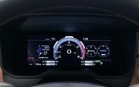 Toyota Sequoia, 2025 год, 15 990 000 рублей, 15 фотография