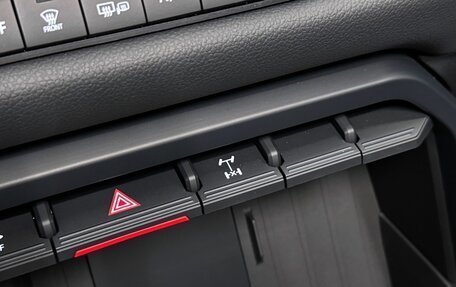 Toyota Sequoia, 2025 год, 15 990 000 рублей, 25 фотография