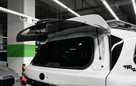 Toyota Sequoia, 2025 год, 15 990 000 рублей, 12 фотография