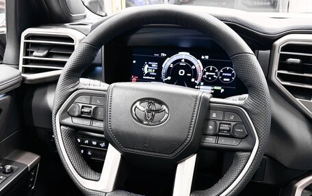 Toyota Sequoia, 2025 год, 15 990 000 рублей, 15 фотография