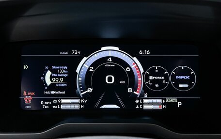 Toyota Sequoia, 2025 год, 15 990 000 рублей, 22 фотография