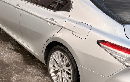 Toyota Camry, 2018 год, 2 780 000 рублей, 6 фотография