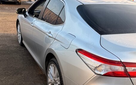 Toyota Camry, 2018 год, 2 780 000 рублей, 8 фотография