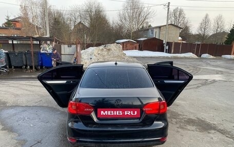 Volkswagen Jetta VI, 2012 год, 750 000 рублей, 6 фотография
