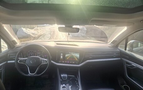 Volkswagen Touareg III, 2021 год, 6 600 000 рублей, 6 фотография