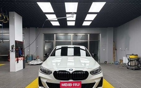 BMW 1 серия, 2022 год, 1 946 000 рублей, 1 фотография