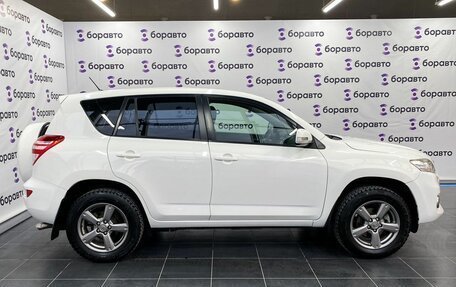 Toyota RAV4, 2011 год, 1 690 000 рублей, 6 фотография
