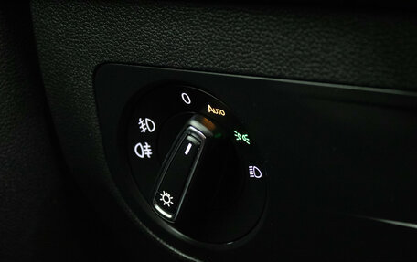 Volkswagen Tiguan II, 2017 год, 2 299 000 рублей, 16 фотография