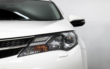 Toyota RAV4, 2013 год, 2 399 000 рублей, 18 фотография