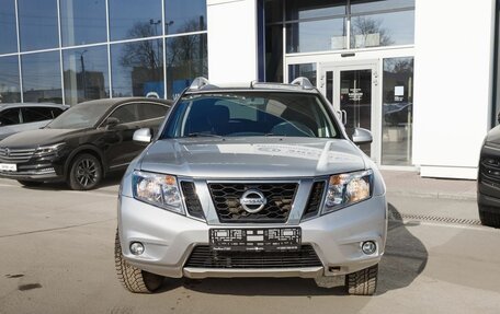 Nissan Terrano III, 2015 год, 1 000 000 рублей, 2 фотография