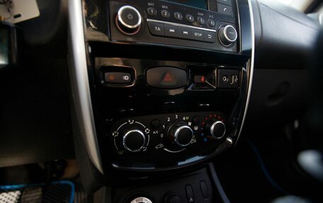 Nissan Terrano III, 2015 год, 1 000 000 рублей, 11 фотография