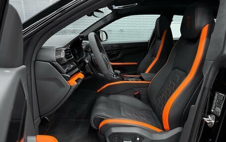 Lamborghini Urus I, 2025 год, 42 980 000 рублей, 10 фотография