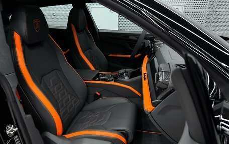 Lamborghini Urus I, 2025 год, 42 980 000 рублей, 14 фотография