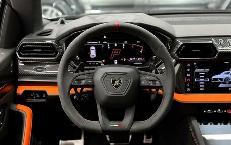 Lamborghini Urus I, 2025 год, 42 980 000 рублей, 17 фотография