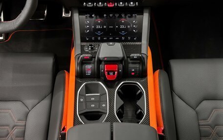 Lamborghini Urus I, 2025 год, 42 980 000 рублей, 19 фотография