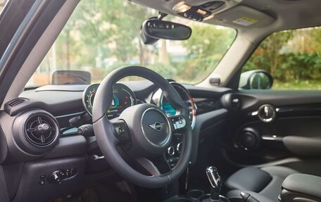 MINI Hatch, 2023 год, 2 780 000 рублей, 11 фотография