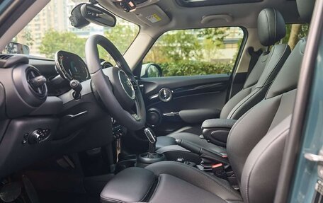 MINI Hatch, 2023 год, 2 780 000 рублей, 12 фотография