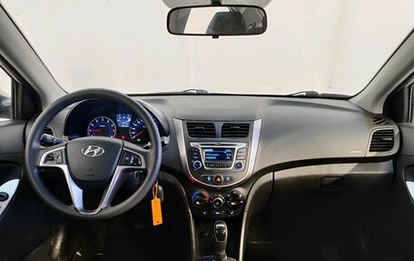 Hyundai Solaris II рестайлинг, 2015 год, 1 149 000 рублей, 7 фотография