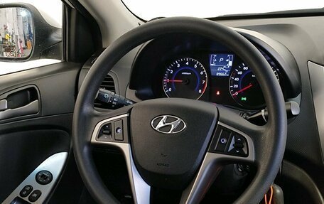 Hyundai Solaris II рестайлинг, 2015 год, 1 149 000 рублей, 11 фотография