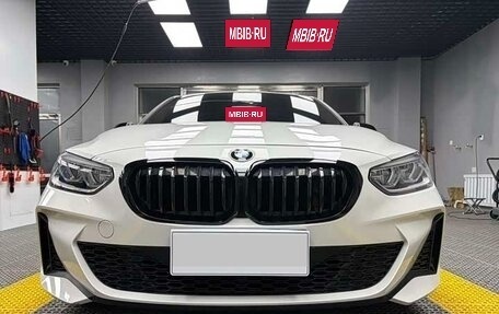 BMW 1 серия, 2022 год, 1 946 000 рублей, 2 фотография