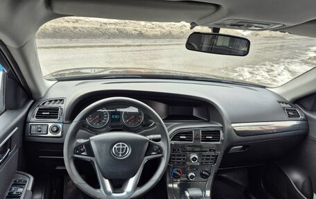 Brilliance V5 I рестайлинг, 2014 год, 750 000 рублей, 10 фотография