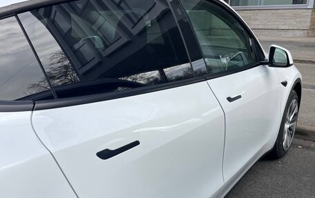 Tesla Model Y I, 2021 год, 3 750 000 рублей, 4 фотография