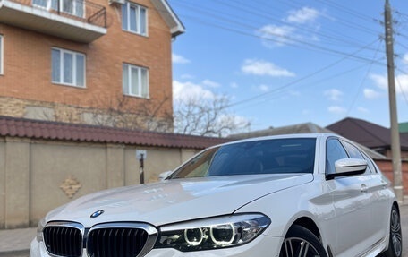 BMW 5 серия, 2019 год, 3 970 000 рублей, 2 фотография