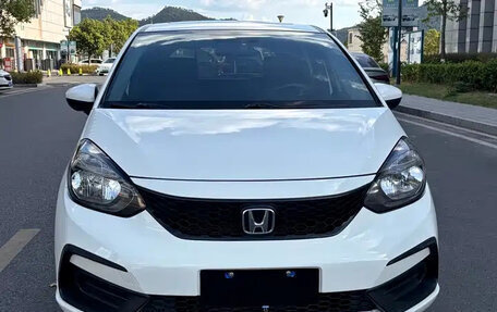 Honda Fit, 2022 год, 1 277 000 рублей, 2 фотография