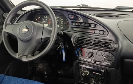 Chevrolet Niva I рестайлинг, 2016 год, 750 000 рублей, 11 фотография