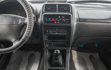 Suzuki Vitara II рестайлинг, 1997 год, 489 000 рублей, 13 фотография