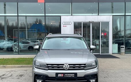 Volkswagen Tiguan II, 2019 год, 3 440 000 рублей, 2 фотография
