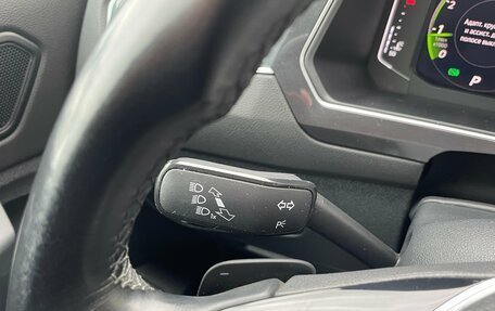 Volkswagen Tiguan II, 2019 год, 3 440 000 рублей, 21 фотография