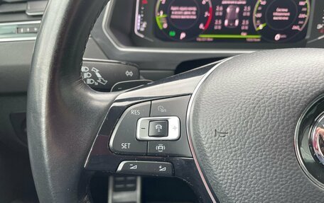 Volkswagen Tiguan II, 2019 год, 3 440 000 рублей, 20 фотография