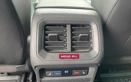 Volkswagen Tiguan II, 2019 год, 3 440 000 рублей, 34 фотография