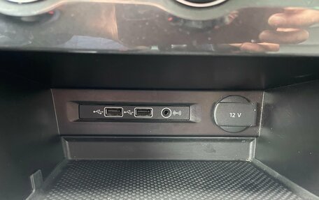 Volkswagen Tiguan II, 2019 год, 3 440 000 рублей, 38 фотография