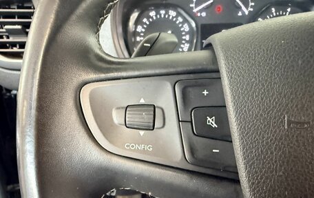 Opel Zafira Life I, 2020 год, 2 770 000 рублей, 32 фотография