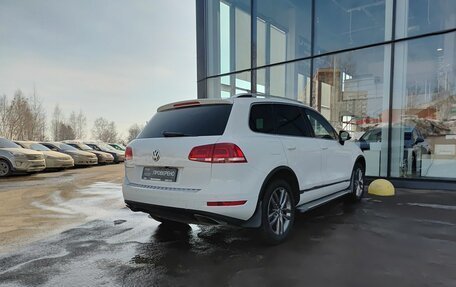Volkswagen Touareg III, 2014 год, 1 732 500 рублей, 6 фотография