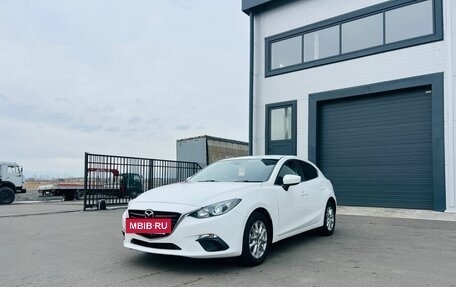 Mazda Axela, 2015 год, 1 299 000 рублей, 2 фотография