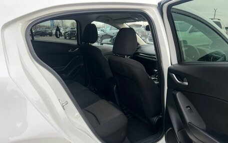 Mazda Axela, 2015 год, 1 299 000 рублей, 17 фотография