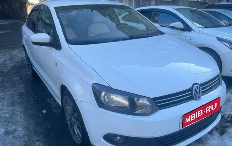 Volkswagen Polo VI (EU Market), 2010 год, 680 000 рублей, 1 фотография