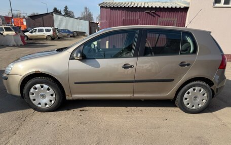 Volkswagen Golf V, 2006 год, 550 000 рублей, 3 фотография