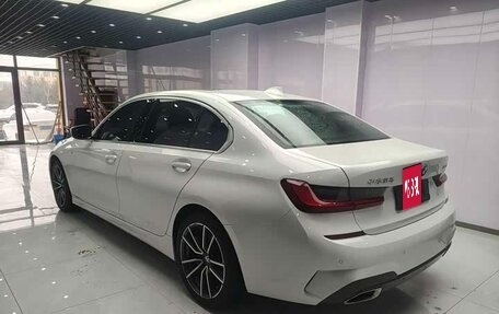 BMW 3 серия, 2022 год, 2 996 000 рублей, 3 фотография