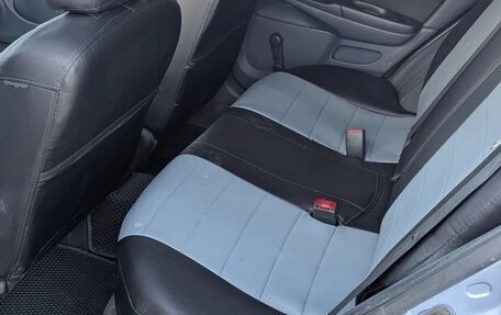 Nissan Almera, 2005 год, 400 000 рублей, 13 фотография