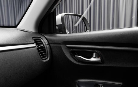 KIA Rio IV, 2021 год, 1 699 000 рублей, 14 фотография