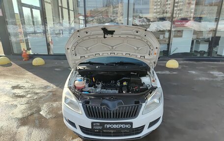 Skoda Fabia II, 2013 год, 645 000 рублей, 11 фотография