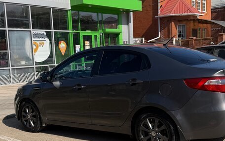 KIA Rio III рестайлинг, 2014 год, 850 000 рублей, 4 фотография