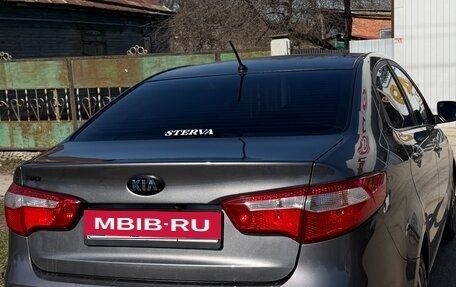 KIA Rio III рестайлинг, 2014 год, 850 000 рублей, 2 фотография