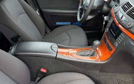 Mercedes-Benz E-Класс, 2008 год, 1 290 000 рублей, 16 фотография