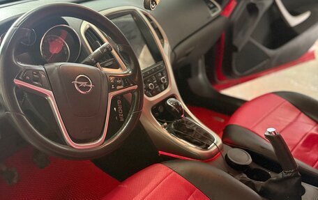 Opel Astra J, 2011 год, 560 000 рублей, 4 фотография